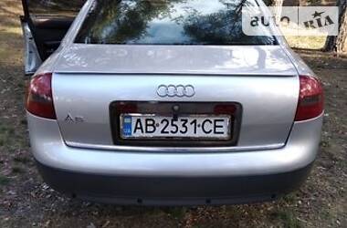 Седан Audi A6 2001 в 