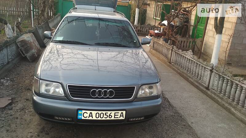 Універсал Audi A6 1996 в Черкасах