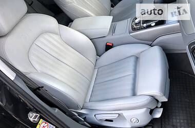 Седан Audi A6 2012 в 