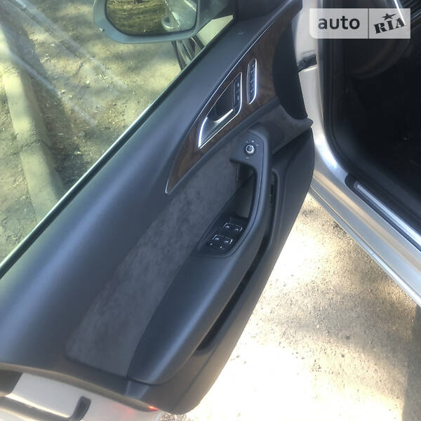 Седан Audi A6 2012 в Мукачевому
