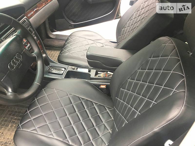Седан Audi A6 1996 в Сумах