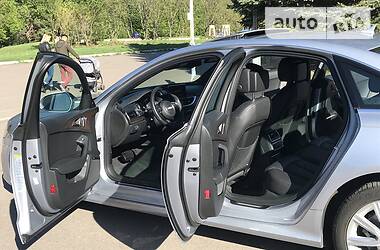 Седан Audi A6 2016 в 
