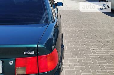 Седан Audi A6 1995 в Полтаве