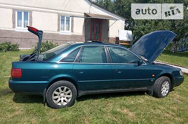 Седан Audi A6 1995 в 