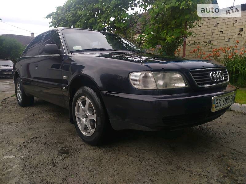 Седан Audi A6 1996 в Рівному