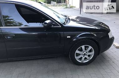 Седан Audi A6 2002 в Новом Буге