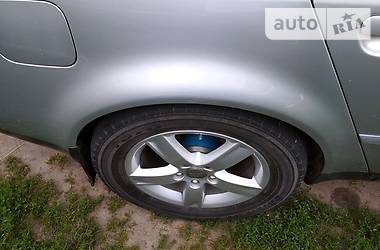 Седан Audi A6 2001 в 