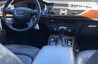 Седан Audi A6 2014 в Дніпрі