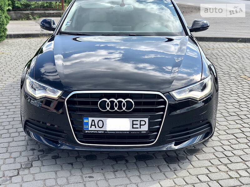 Седан Audi A6 2012 в Мукачевому
