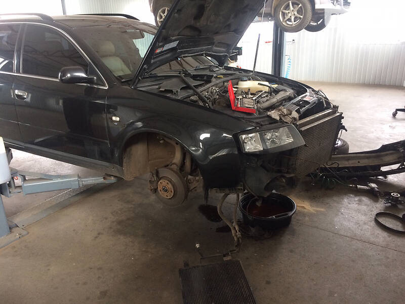 Універсал Audi A6 2001 в Кривому Розі