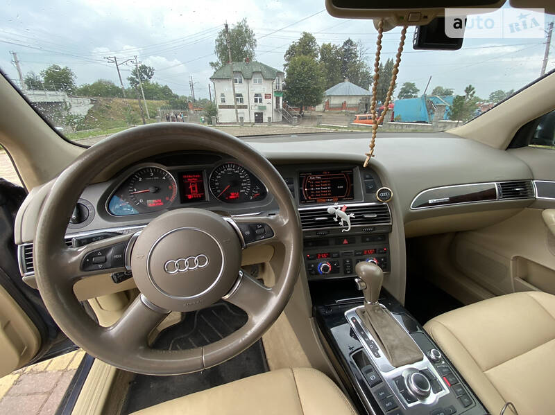Седан Audi A6 2004 в Самборе