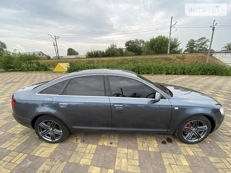 Седан Audi A6 2004 в Самборе