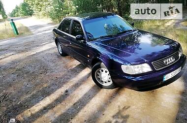 Седан Audi A6 1996 в Иванкове