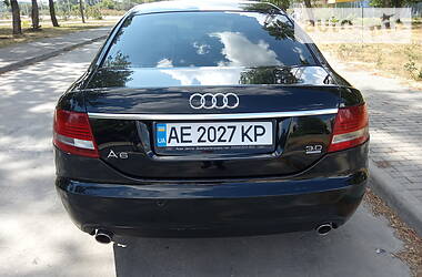 Седан Audi A6 2004 в Днепре
