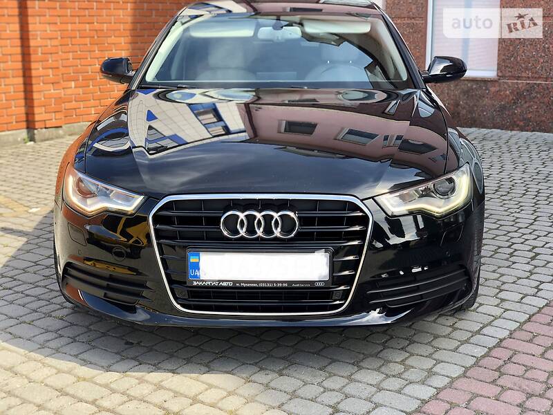 Седан Audi A6 2012 в Мукачевому