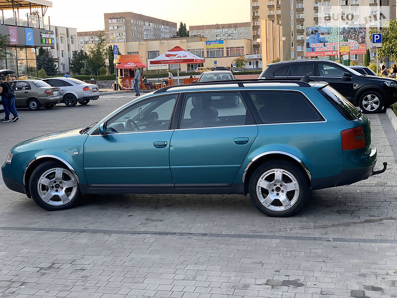 Универсал Audi A6 1999 в Вараше