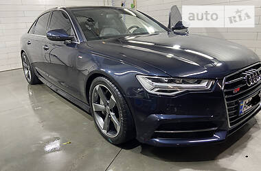 Седан Audi A6 2015 в Киеве