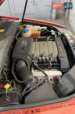 Седан Audi A6 2004 в Николаеве