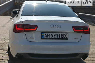 Седан Audi A6 2013 в Коростене