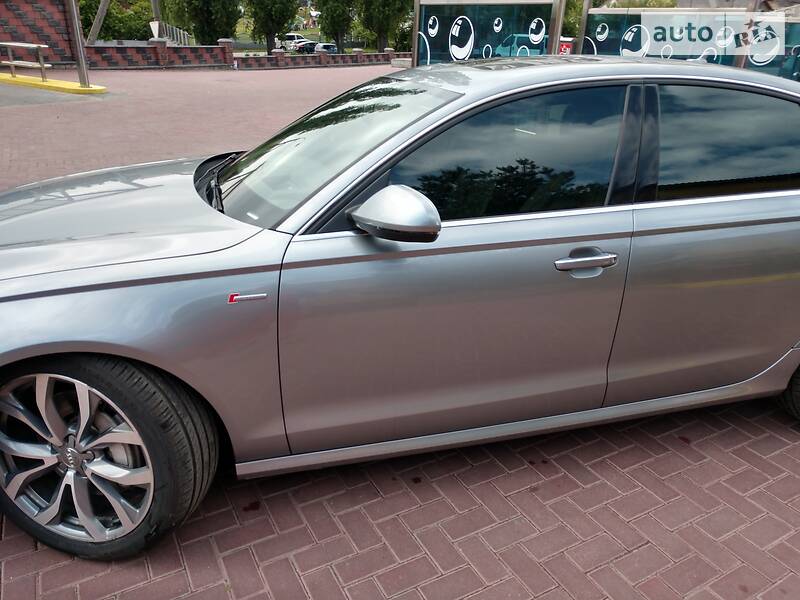 Седан Audi A6 2014 в Ровно