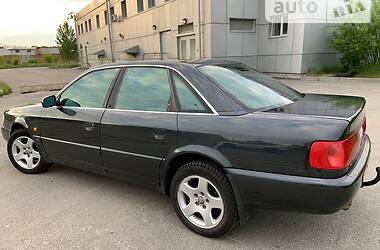 Седан Audi A6 1996 в Львові