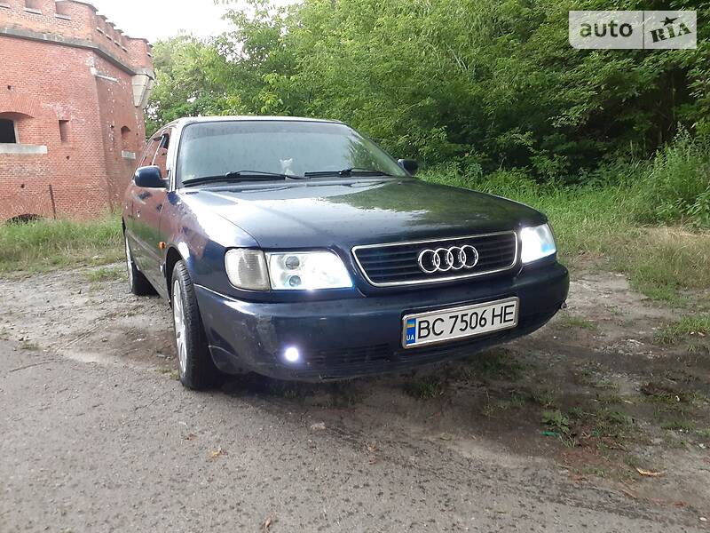 Універсал Audi A6 1995 в Львові