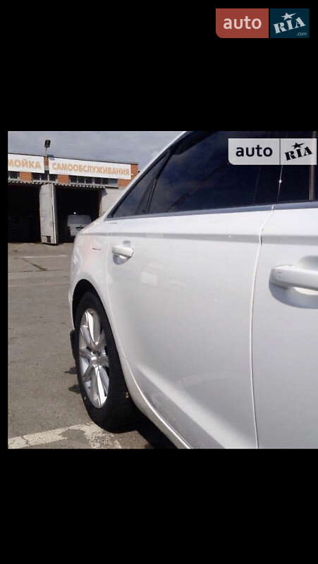 Седан Audi A6 2011 в Харькове