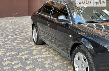 Седан Audi A6 1999 в 