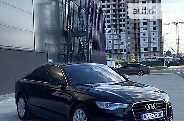Седан Audi A6 2011 в 