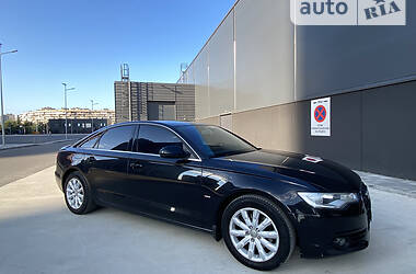 Седан Audi A6 2011 в 