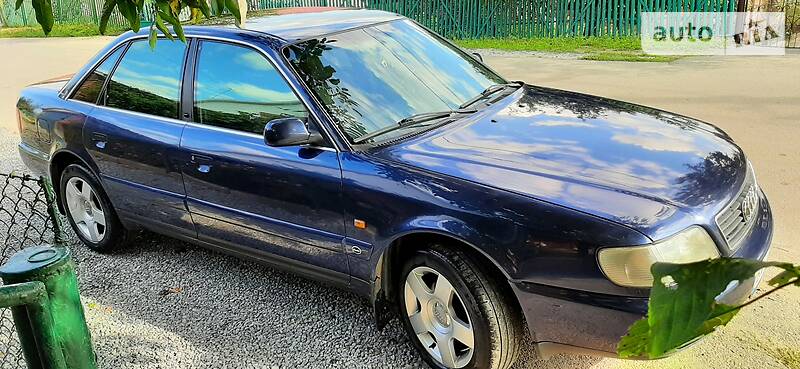 Седан Audi A6 1996 в 