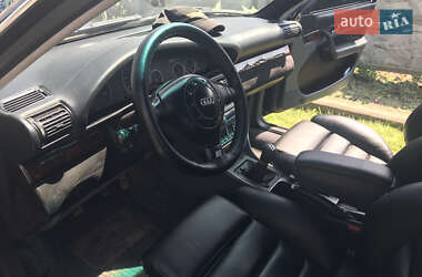 Універсал Audi A6 1996 в 