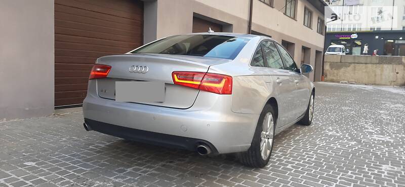 Седан Audi A6 2013 в Львове