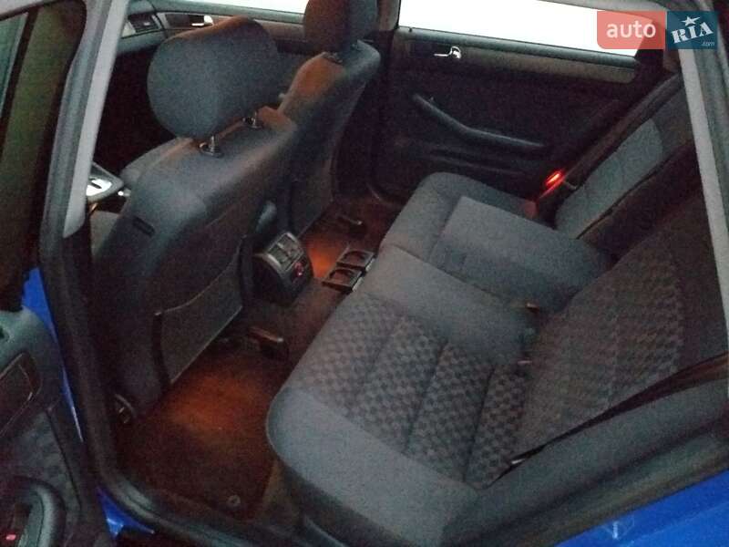 Универсал Audi A6 2001 в Шполе