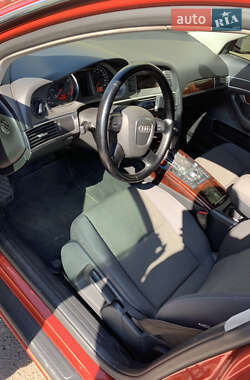 Седан Audi A6 2004 в Николаеве