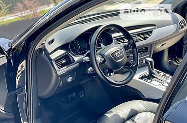 Седан Audi A6 2015 в 