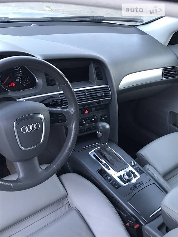 Универсал Audi A6 2006 в Вараше