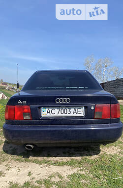 Седан Audi A6 1996 в Луцьку