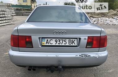 Седан Audi A6 1996 в Ратным