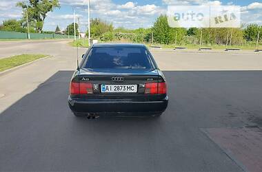 Седан Audi A6 1995 в Киеве