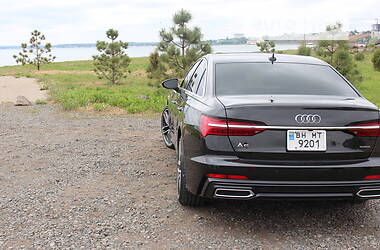 Седан Audi A6 2019 в 
