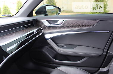 Седан Audi A6 2019 в 