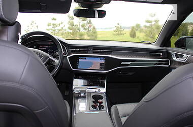 Седан Audi A6 2019 в 