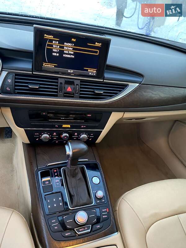 Седан Audi A6 2013 в Иршаве