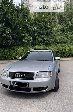 Универсал Audi A6 2004 в 