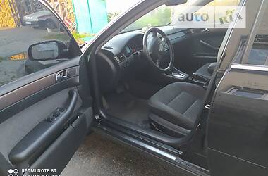 Седан Audi A6 1999 в 
