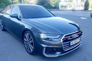Седан Audi A6 2019 в 