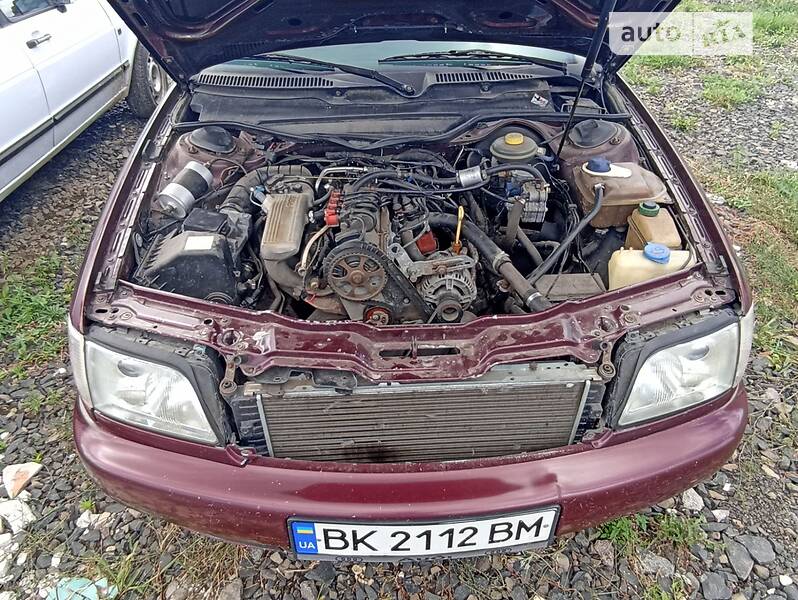 Універсал Audi A6 1995 в Рівному