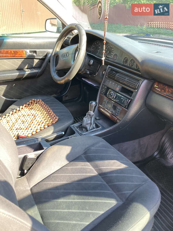 Універсал Audi A6 1996 в Львові