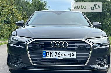 Седан Audi A6 2018 в 